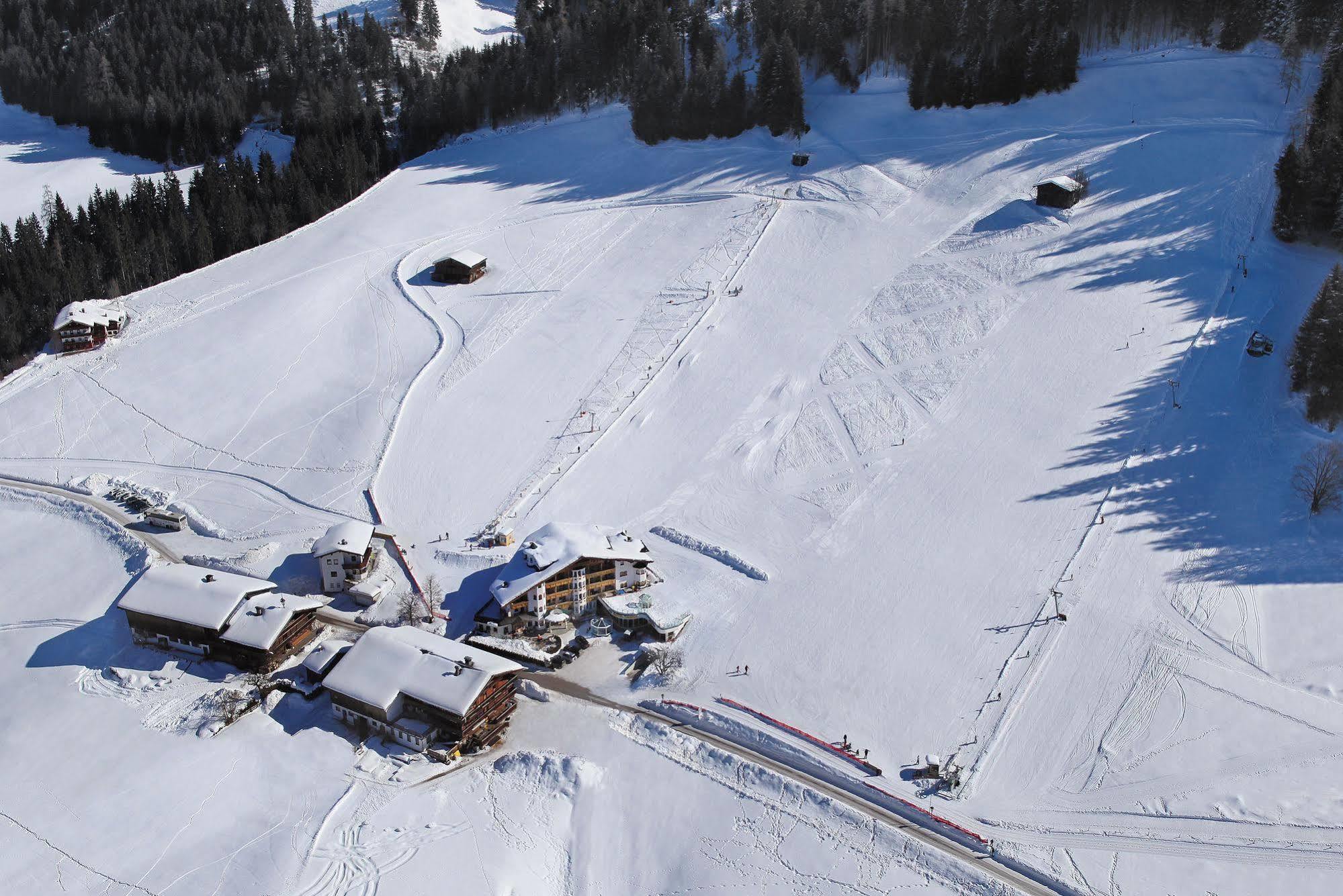 Apparthotel Talhof, Restaurant, Pool Und Spa Oberau Εξωτερικό φωτογραφία