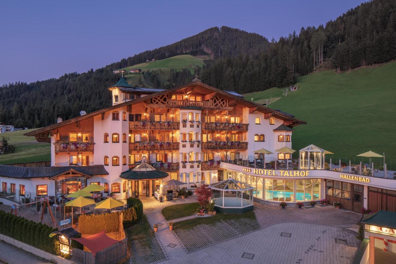 Apparthotel Talhof, Restaurant, Pool Und Spa Oberau Εξωτερικό φωτογραφία